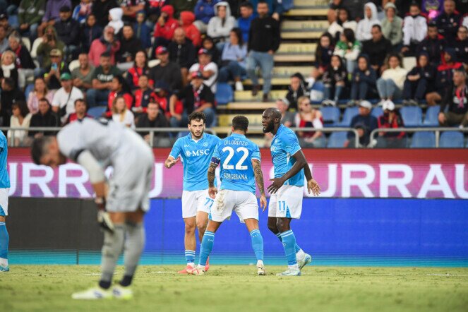 GLI HIGHLIGHTS DELLA PARTITA A CURA DI NAPOLI FANS TUBE